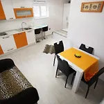 Story Apartment Makarska