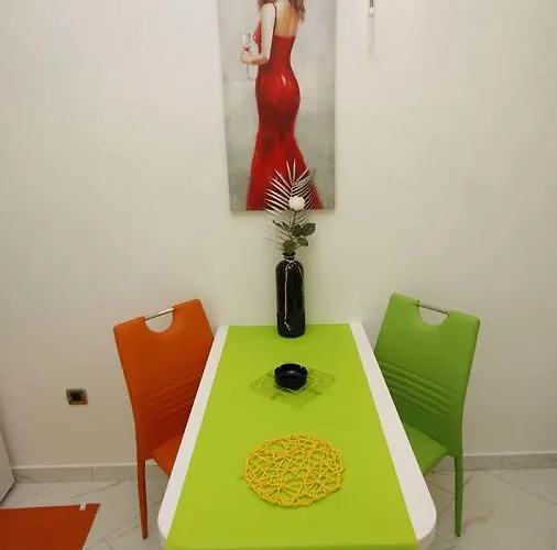 Story Μακάρσκα