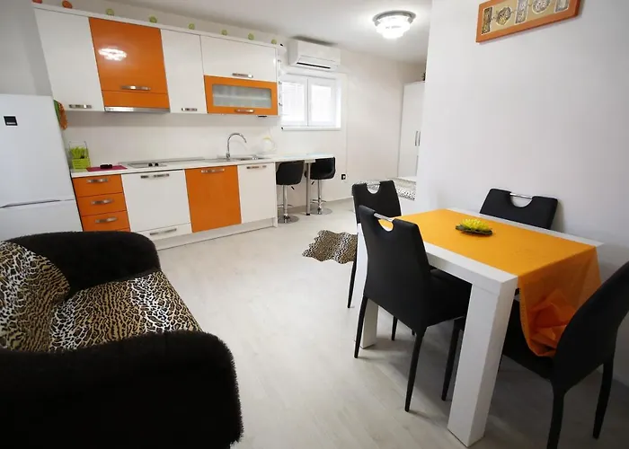 Story Апартаменты *