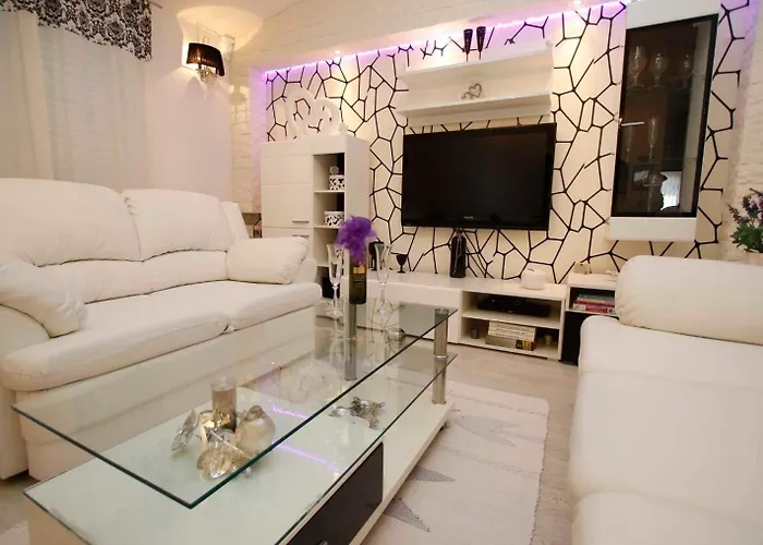 Story * Макарска