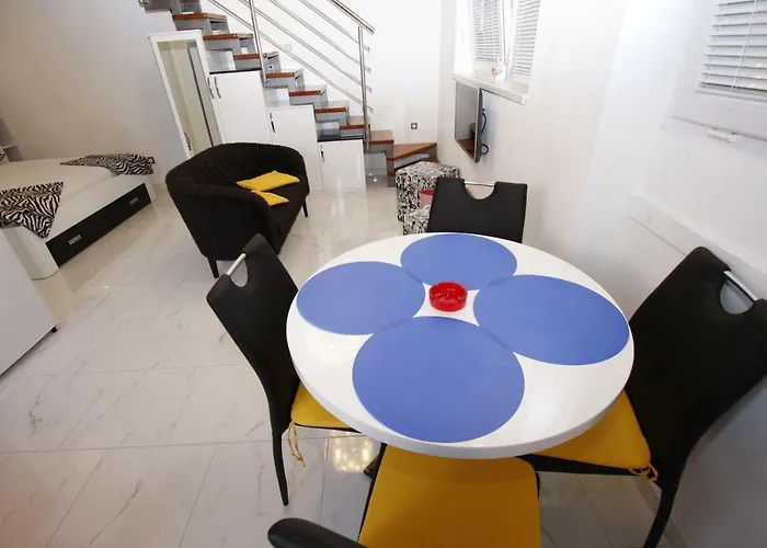 Story Апартаменты Макарска